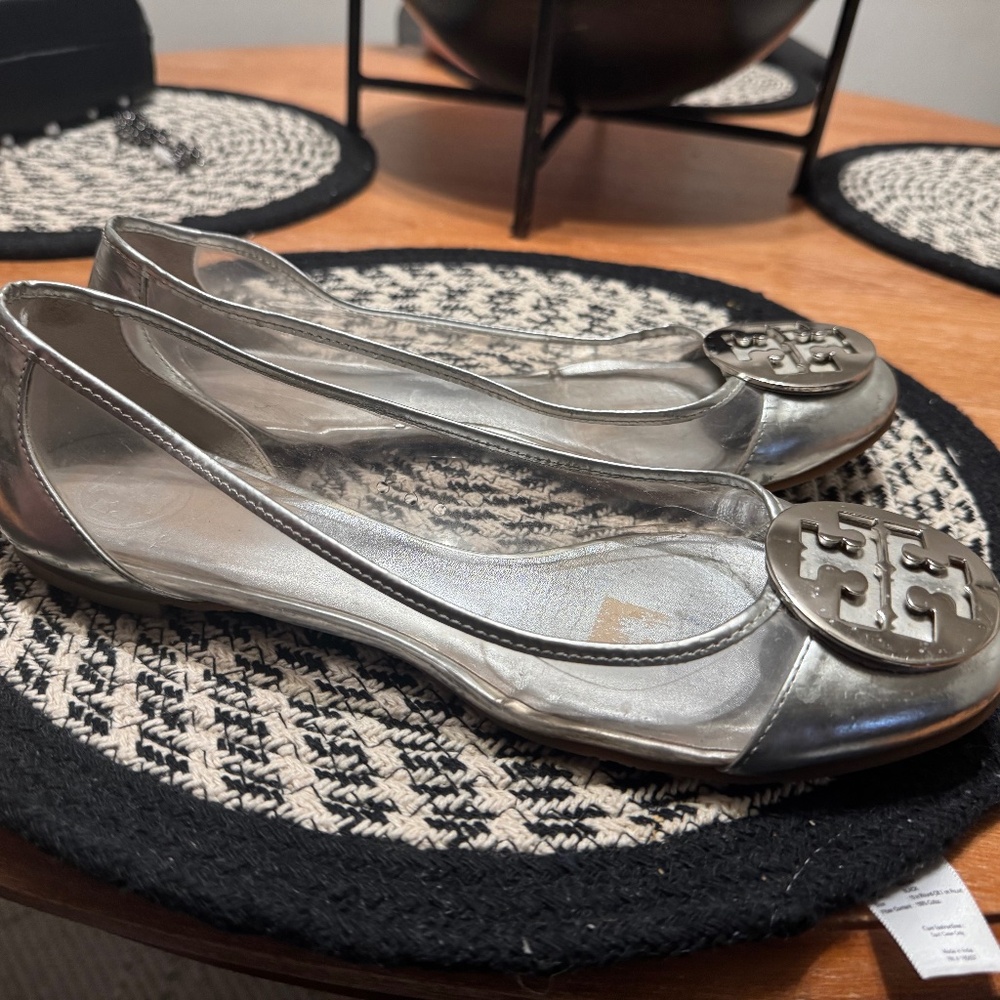 Auth Tory Burch Audrey Lucite Ballet Flats worn once size 8